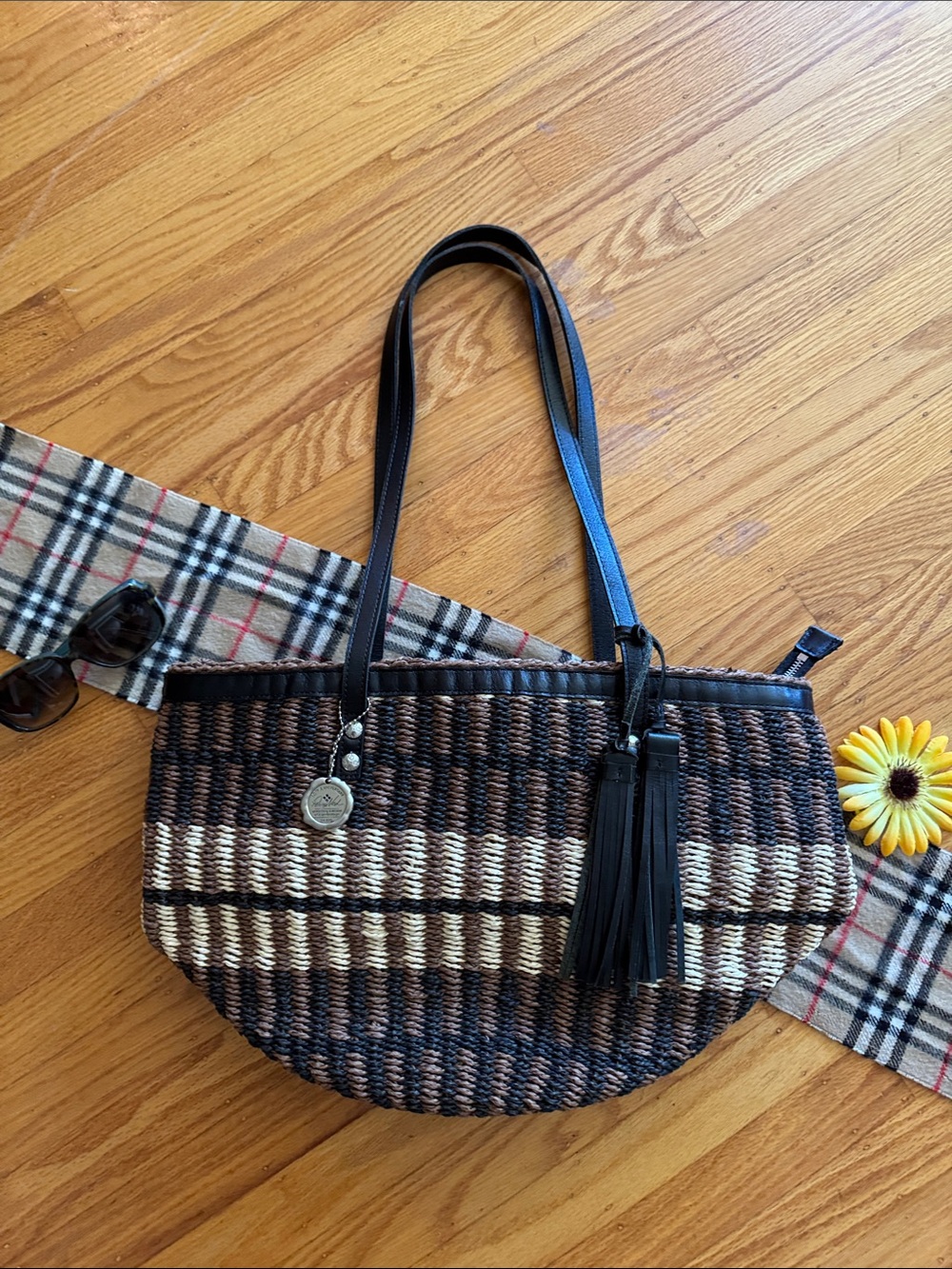 🌺 PATRICIA NASH; Sellia Maize Specialty Woven Tan/Black Zipper Top Tote Bag 4 U! - Picture 13 of 16